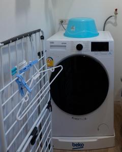 V171 Private Royal Estate 24Hr security 2 pools