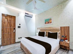 Super Collection O Bareilly Near Satellite Bus Stand
