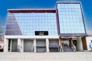 Super Collection O Bareilly Near Satellite Bus Stand - بريلي