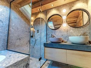 Penthouse alpin moderne à Méribel, 12 pers., cheminée, service hôtelier 5* - FR-1-613-136