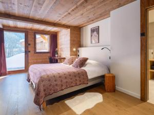 Chalet luxueux 5★, 15 pers, à 300 m des pistes, piscine intérieure, sauna, animaux admis - FR-1-304-300