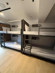 Acasa Apartments - Hostele, Manila