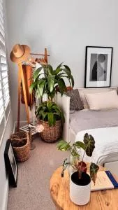 Escape to a Stylish Retreat House in Parkdale - Mentone