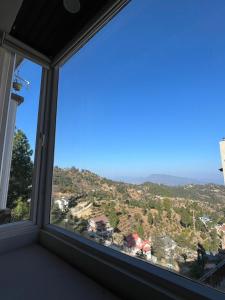 Kashi Anandam - Seetla