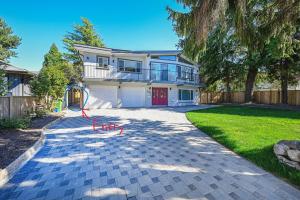 Cozy Home with 3BR 4Bath near Richmond Steveston Village