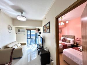 Grand Riviera Suites 1202 front of US Embassy by Prime Stay