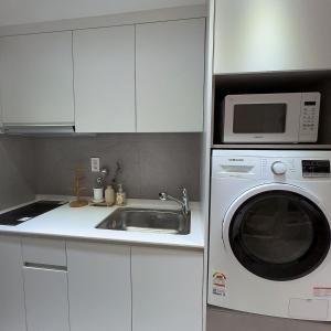 Cozy Yeongdeungpo Guro Digital Complex Station Double room - Apartamentos, Seúl