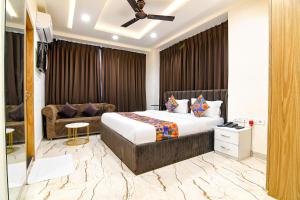 FabHotel Leela Inn - Nr Park Circus 7 Point