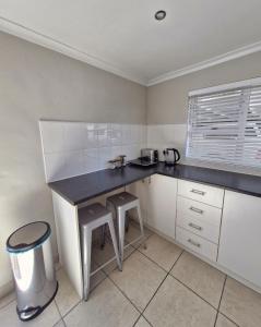 Ivy Place Studio Apartment