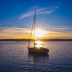 stlocavoile 2, Seuls à bord d un voilier dans le golfe