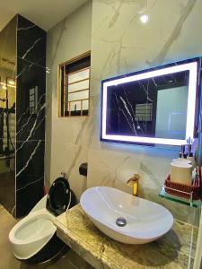 Homestay hoa gió House