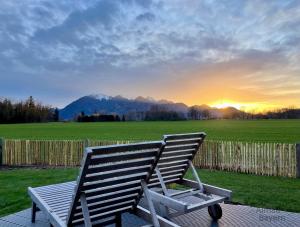 Ferienhaus AlmauBayern - mit Bergblick und großem Garten