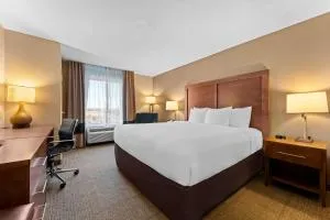 Comfort Inn & Suites Avera Southwest