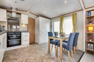 Lodge No 55 - Stewarts Resort Cameron