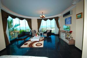 Luxury Villa with Pool, Sea View