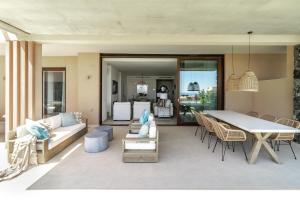 LO- Los Olivos Benahavis by Roomservices