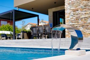 Pieron & Bavigo Villas - Spa Oasis