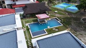 Bluewaves Hostel & Villa Panagsama by Hiverooms