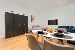 Stylowe Studio w samym sercu Łodzi by Rent like home