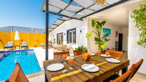 Kalkan Ulugol 2 Bedroom Villa 4308