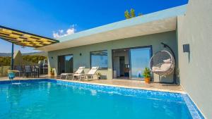 Villa in Islamlar Village - 4424