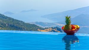 Villa in Islamlar Village - 4424