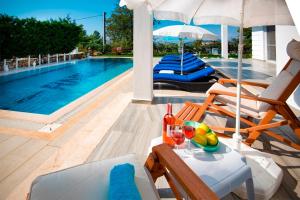 Unique C - 4 Bedroom Private Villa in Quiet Area of Ovacik