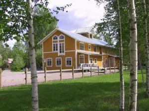 Tåtorp vandrarhemmet - Moholm