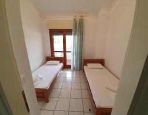 Vetas Sunny Hemera House