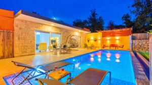 Uzumlu Village 2 Bedroom Villa