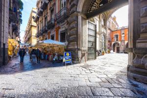 Palazzo Maddaloni Sweet Home By NapoliApartments