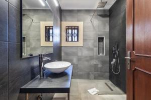 Loendros, Calma Moradia com Piscina Privada, Guia