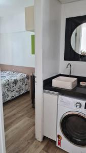 Flat completo, rua Antônio passos 51, ap 203, edifício Mônaco