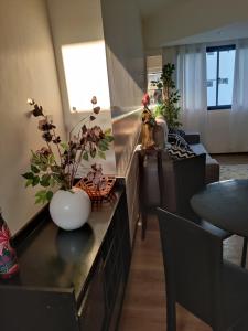 Flat completo, rua Antônio passos 51, ap 203, edifício Mônaco