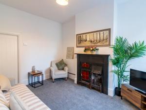 Modern Lovely Flat in St Johns Chapel - Pass the Keys