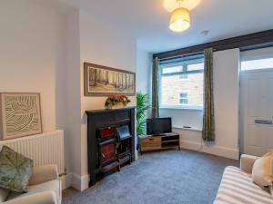 Modern Lovely Flat in St Johns Chapel - Pass the Keys