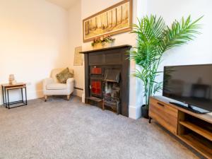 Modern Lovely Flat in St Johns Chapel - Pass the Keys