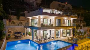Kalkan Komurluk Luxury Villa