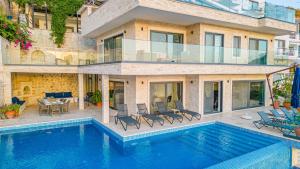 Kalkan Komurluk Luxury Villa
