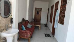 Madhav Homestay