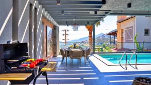 Kalkan 4 Bedroom Luxury Villa