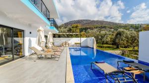 Uzumlu Village 3 Bedroom Villa