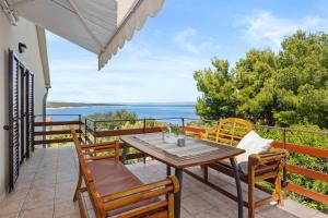 Anamar Apartments & Rooms