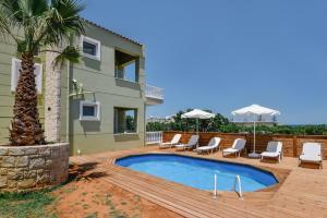 Gaia 6BDR villa with private pool, garden by Hospi
