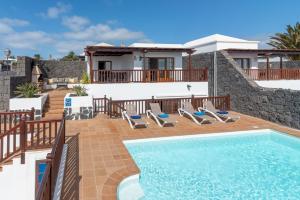 Villa Veintidos, Playa Blanca