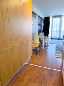 Yacht Club Art Apartman A20
