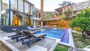 Kalkan Ulugol 4 Bedroom Villa 7343