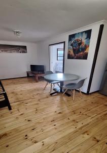 Jukskei Stay - Buffalo