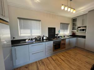 Sea Whisper Guest House