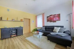 Moderne Fewo "Feuerwache" direkt am Elbdeich bei Moldenhauer - Stade